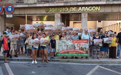 Entrega de firmas por una prestación sanitaria digna y de calidad en el consultorio